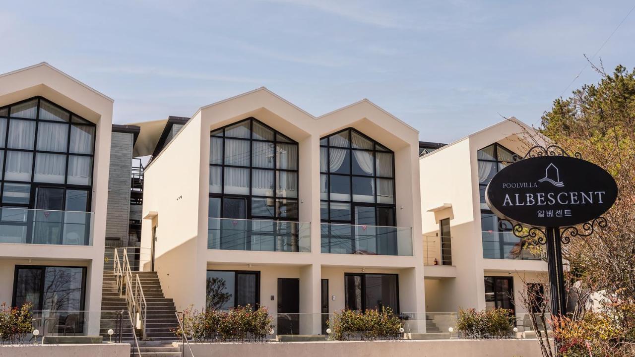 Albescent Poolvilla Gyeongju Exterior foto