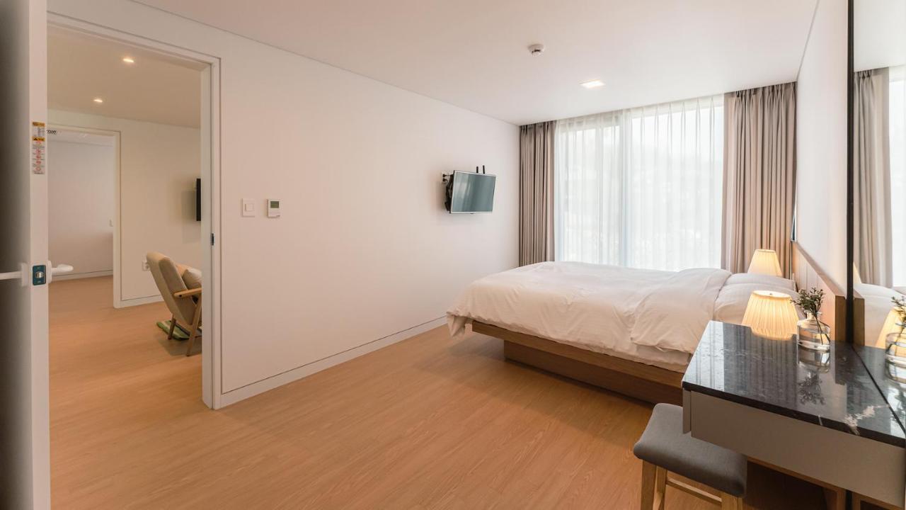 Albescent Poolvilla Gyeongju Exterior foto